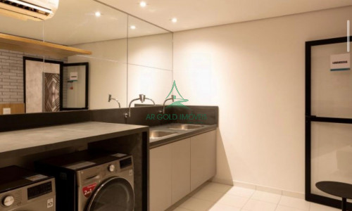 Studio à Venda no Centro | 23m² | 1 Suíte | Mobiliado | Varanda | To Be Free