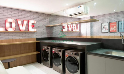 Studio à Venda no Centro | 23m² | 1 Suíte | Mobiliado | Varanda | To Be Free