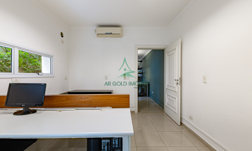 Sobrado à Venda em Perdizes | 172m² | 3 Quartos | Reformado | 3 Suítes | 1 Vaga