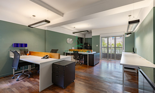 Sobrado à Venda em Perdizes | 172m² | 3 Quartos | Reformado | 3 Suítes | 1 Vaga