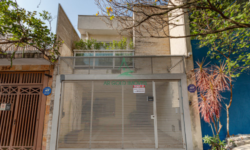 Sobrado à Venda em Perdizes | 172m² | 3 Quartos | Reformado | 3 Suítes | 1 Vaga